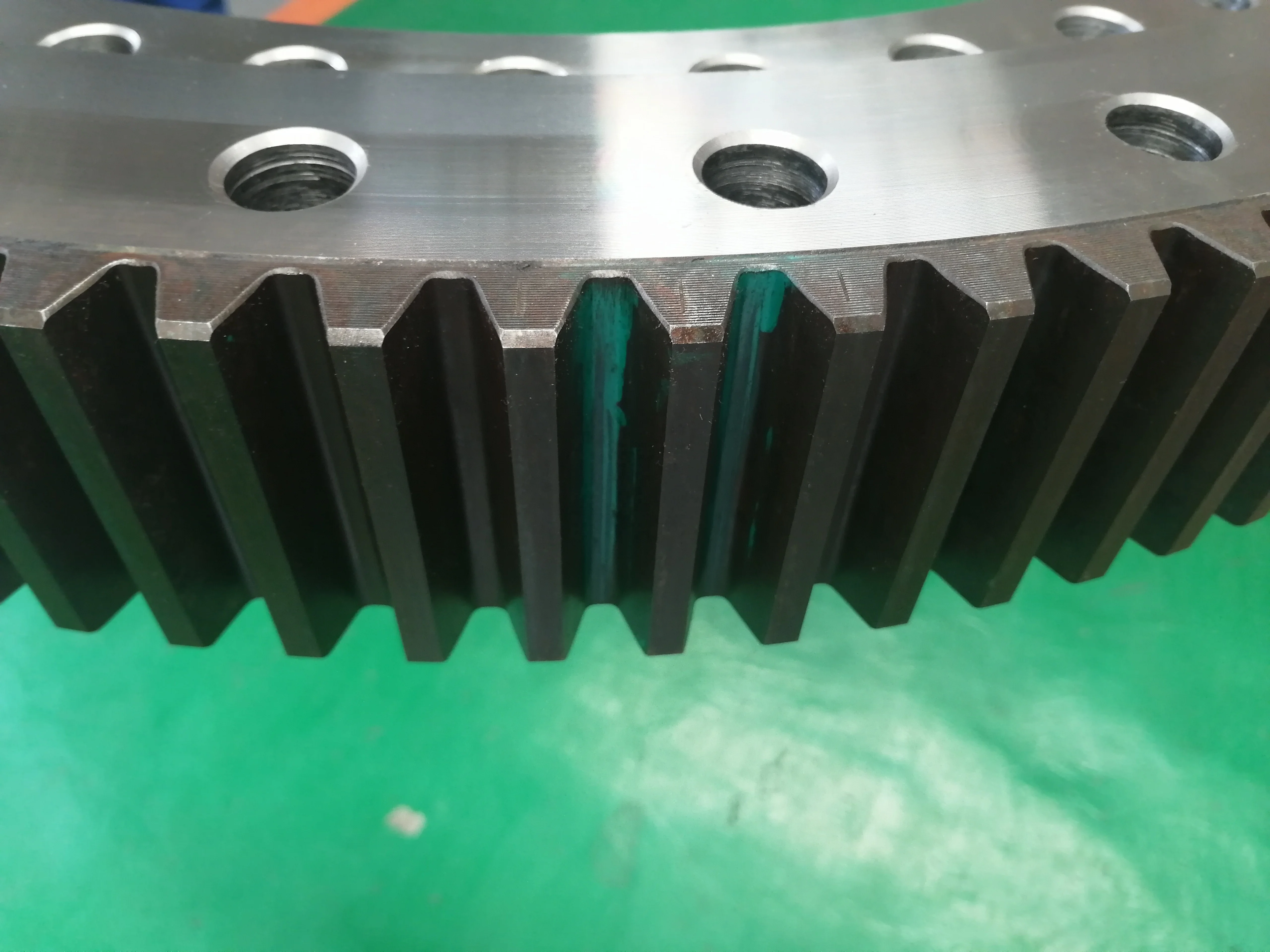 High Quality Rotary Slewing Bearing with External Gear
