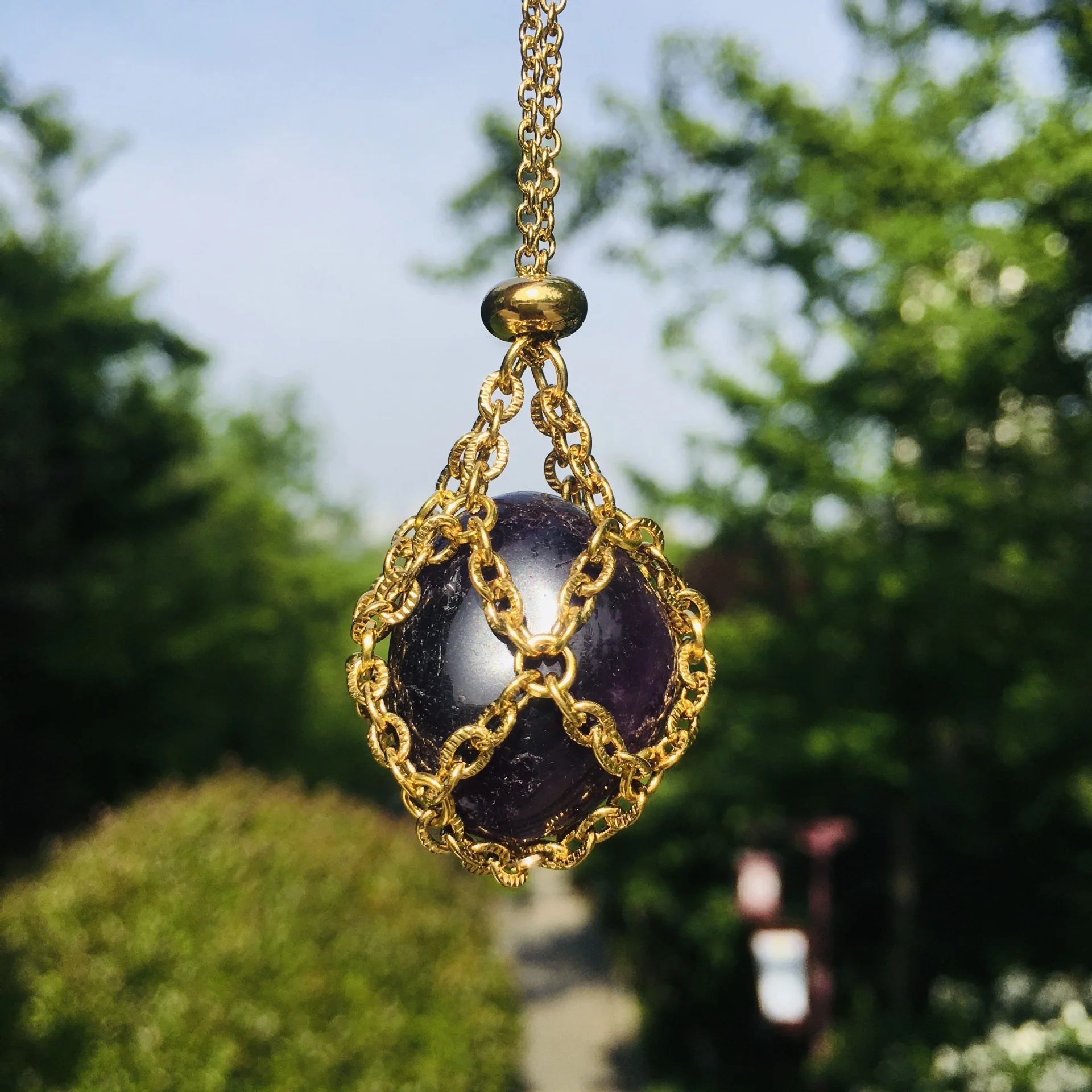 YICAI Random Gems Gemstone Handmade Bead Chain Cage Pendant Necklace Adjustable Stainless Steel Crystal Net Necklace