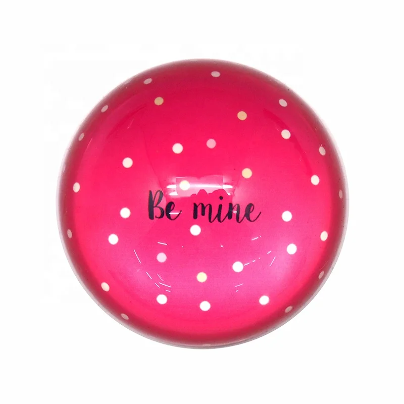 Paperweight Dome Clear Exquisite Glass Hottest Guangdong Wholesale Decorative Red Glass and Picture Home Decoration Folk Art