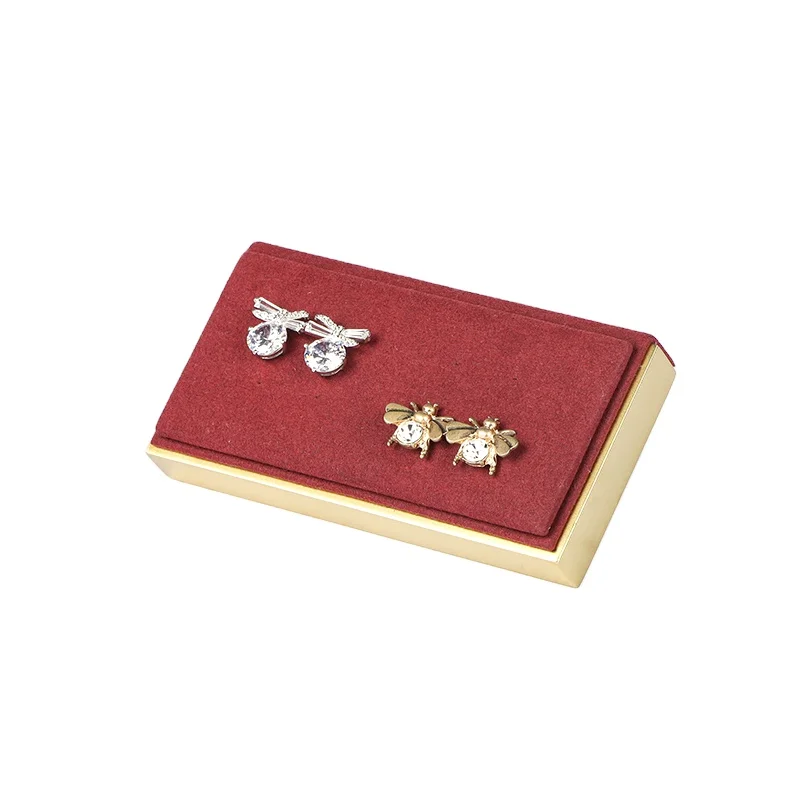 Romi Custom Earrings Jewelry Showcase Display Rack Holder Velvet Luxury Jewelry Display Set