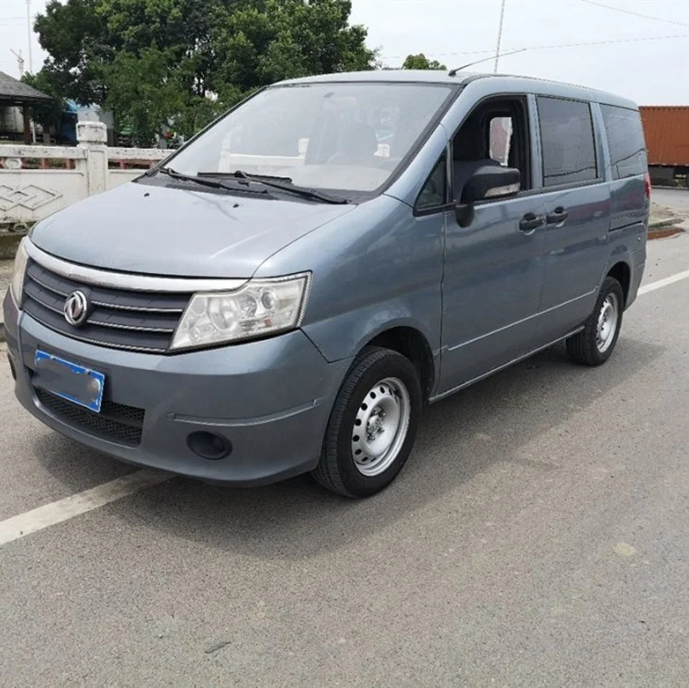 2014 б/у Dongfeng Shuike MPV ,5MT 1,5 T