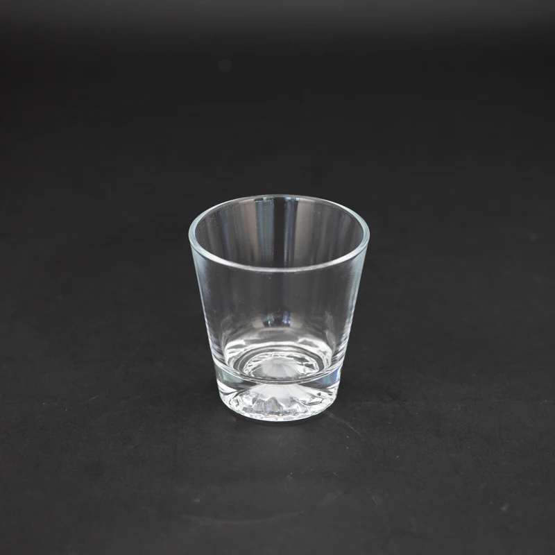 Mouth Blown Glassware OEM Lead Free Whiskey Shot Glass Cups With Fuju Shape heavy base