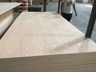 Natural Red Oak/ash/ Walnut Veneer Fancy Plywood with Furniture Grade 3.6mm 4.2mm 5.2mm