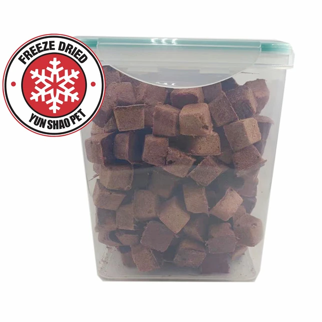 Top selling pet food pet supplies OEM box dog food freeze dried meal strawberry flavor