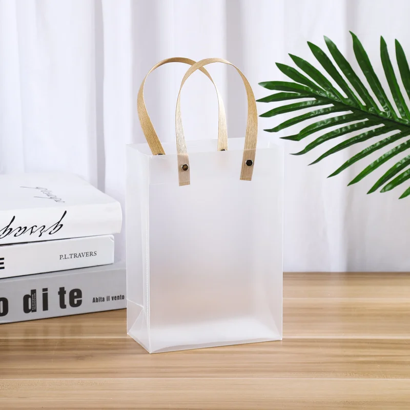 Wholesale PVC clear waterproof gift customized bags