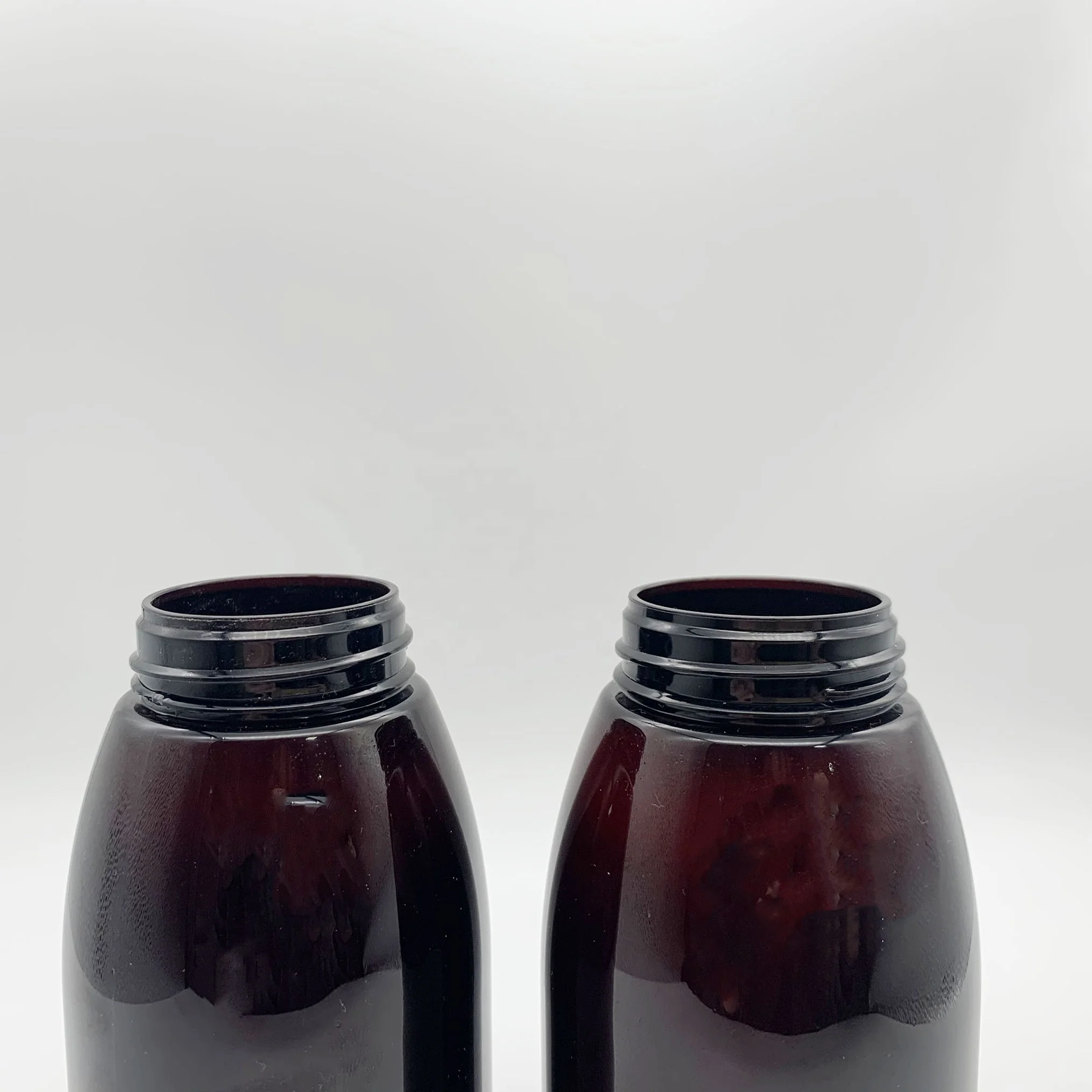 Hot Sale 8OZ Clear Amber PET Foam Dispenser Pump Bottle with Screw Cap 250ml Capacity for Facial Cleanser Shampoo Coffee Tea