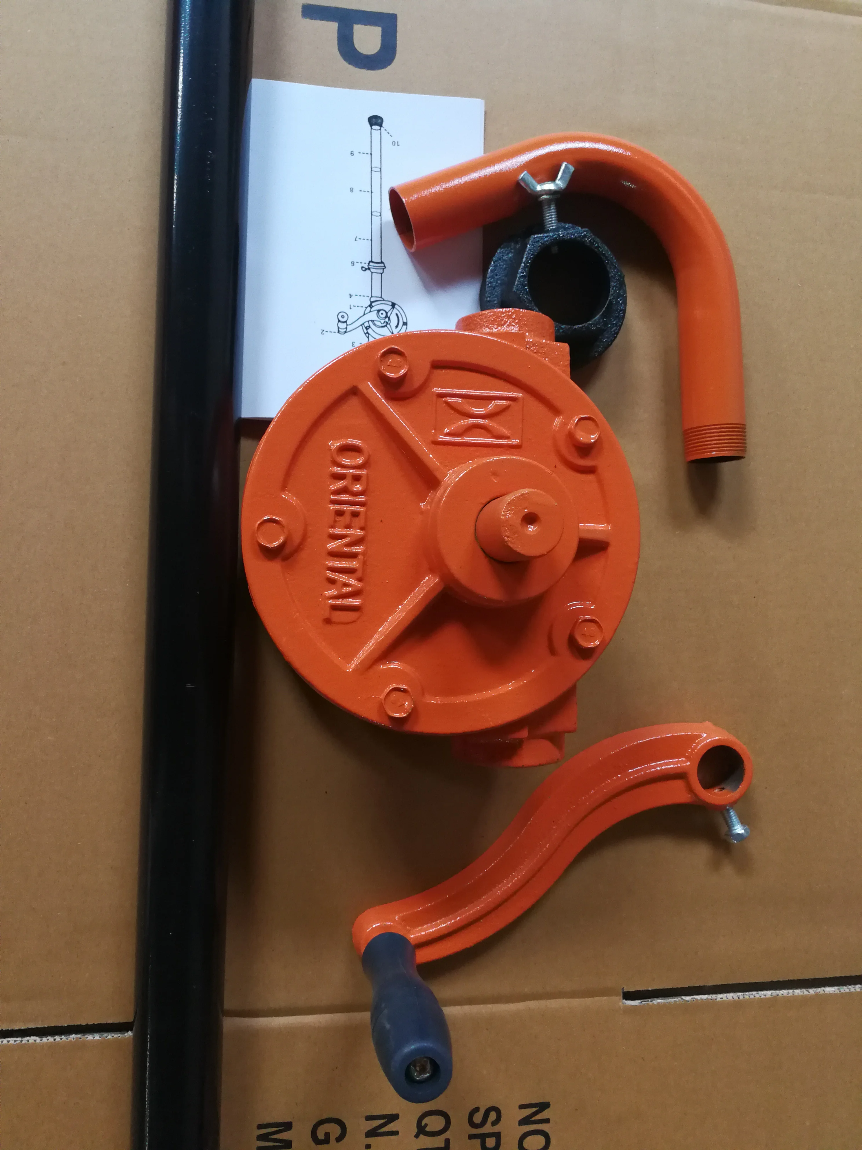 Cast Iron 55 Gallon Drum Barrel Tank Rotary Hand Pump for Diesel,  Hydraulic Oil & Fuel