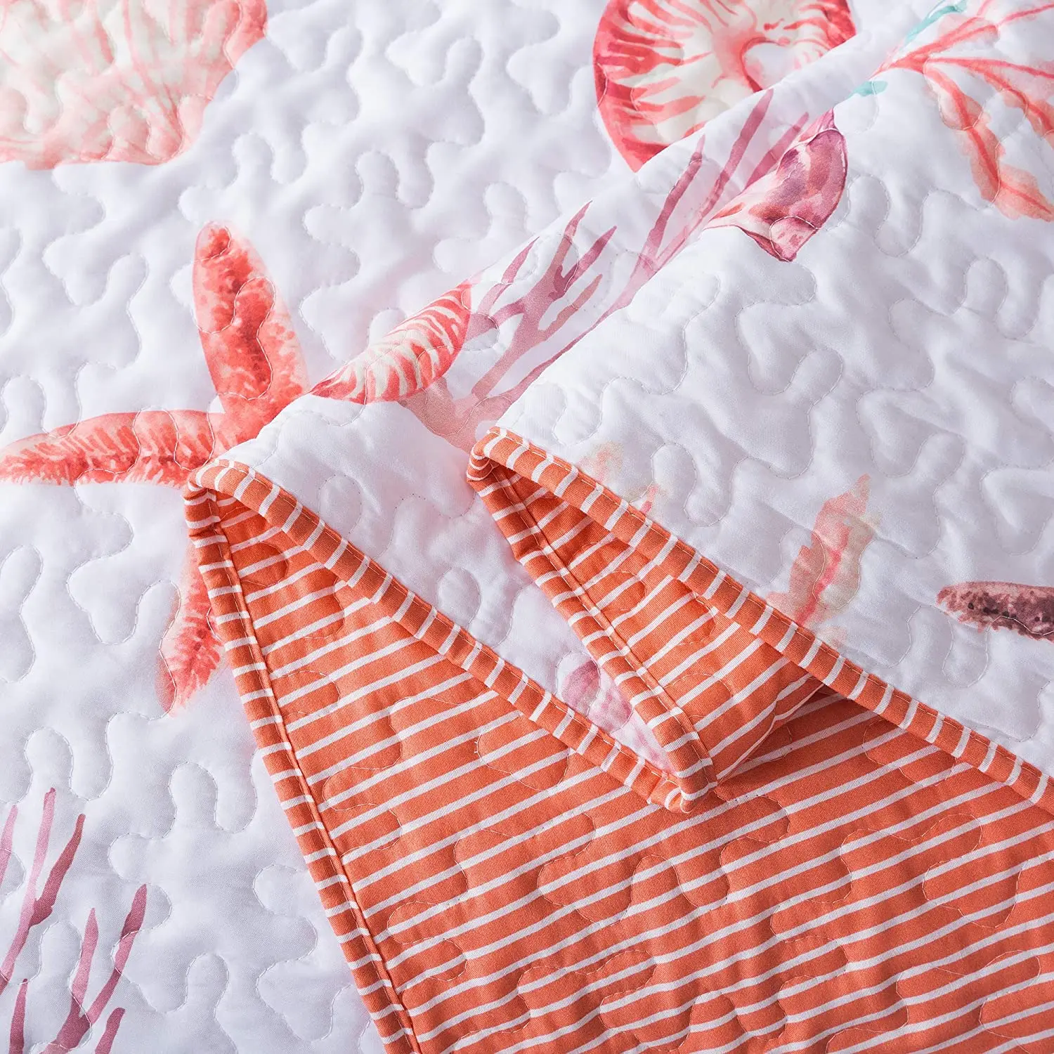 Lovely and Cute Seaside Treasures Bedding Quilt Set - Queen Lightweight Quilted Bedspread