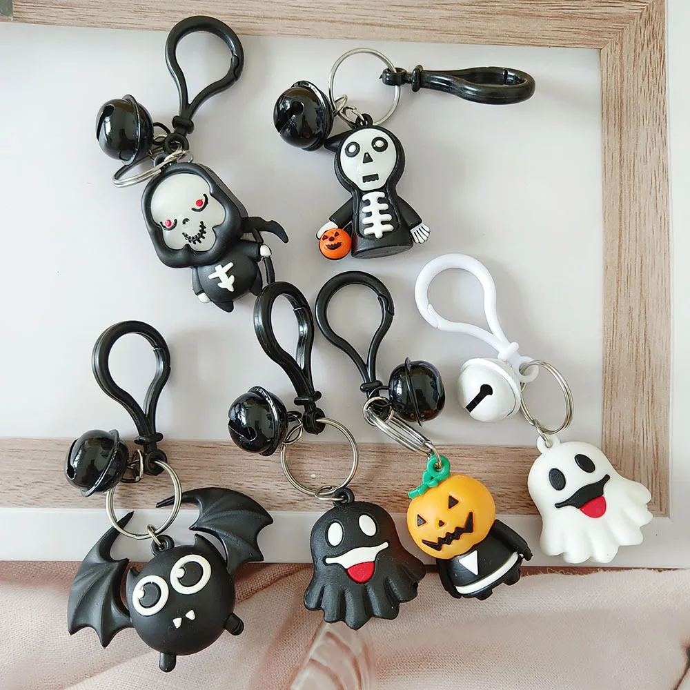 Creative New Arrival Halloween Pumpkins Skeletons Key Chains Party Gifts for Kid Holiday Decoration