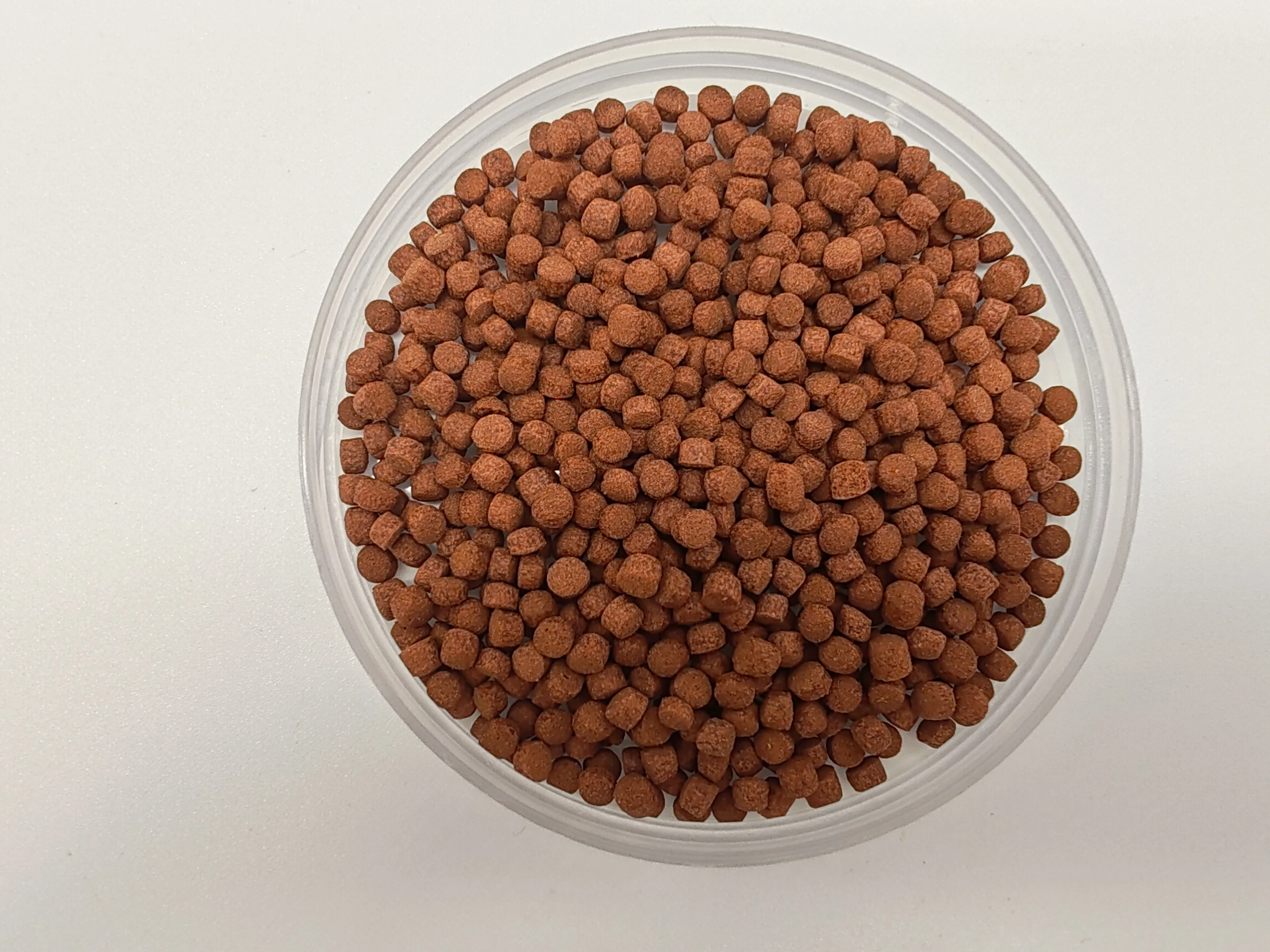 Nice high-nutrient, high-protein and high-quality flower horn pellets for fish