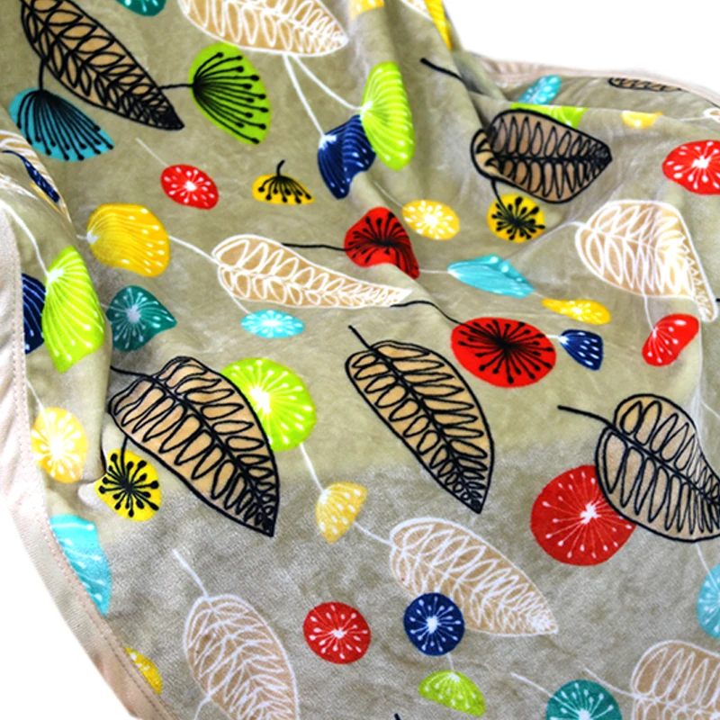Hot Selling High Quality Microfiber Flannel Fleece Blanket with logo Super Soft Leaves and Flowers Blankets