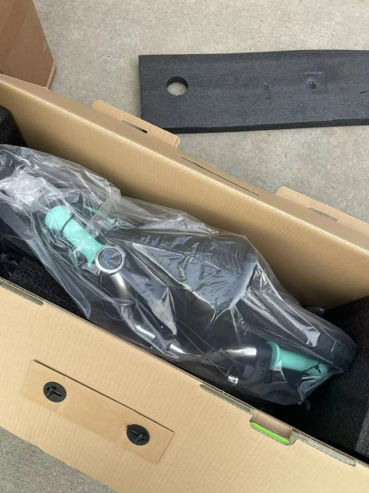 2024 Electric bicycle suitable for children over 8 years old male and female outdoor cycling electric bicycle