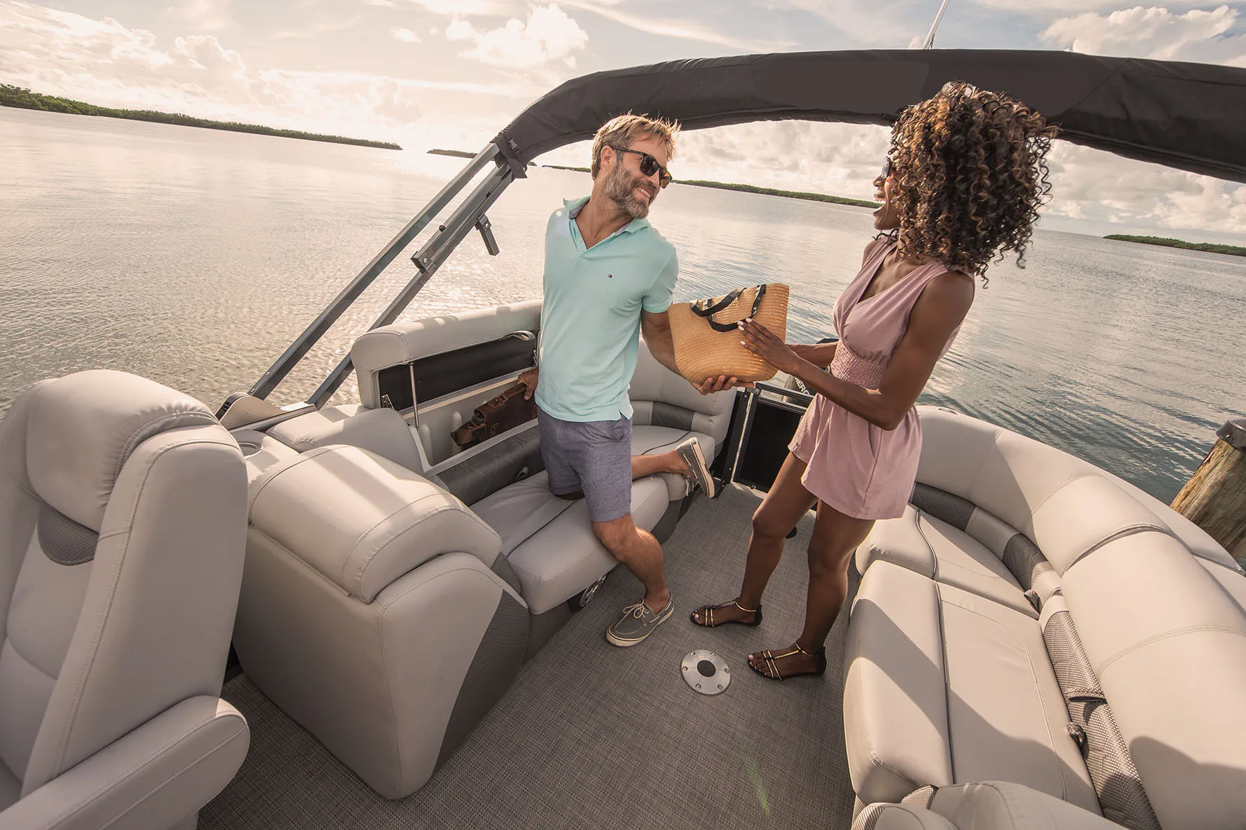 2022 New Style High Speed Barge Floating Pontoon Boat with Tent