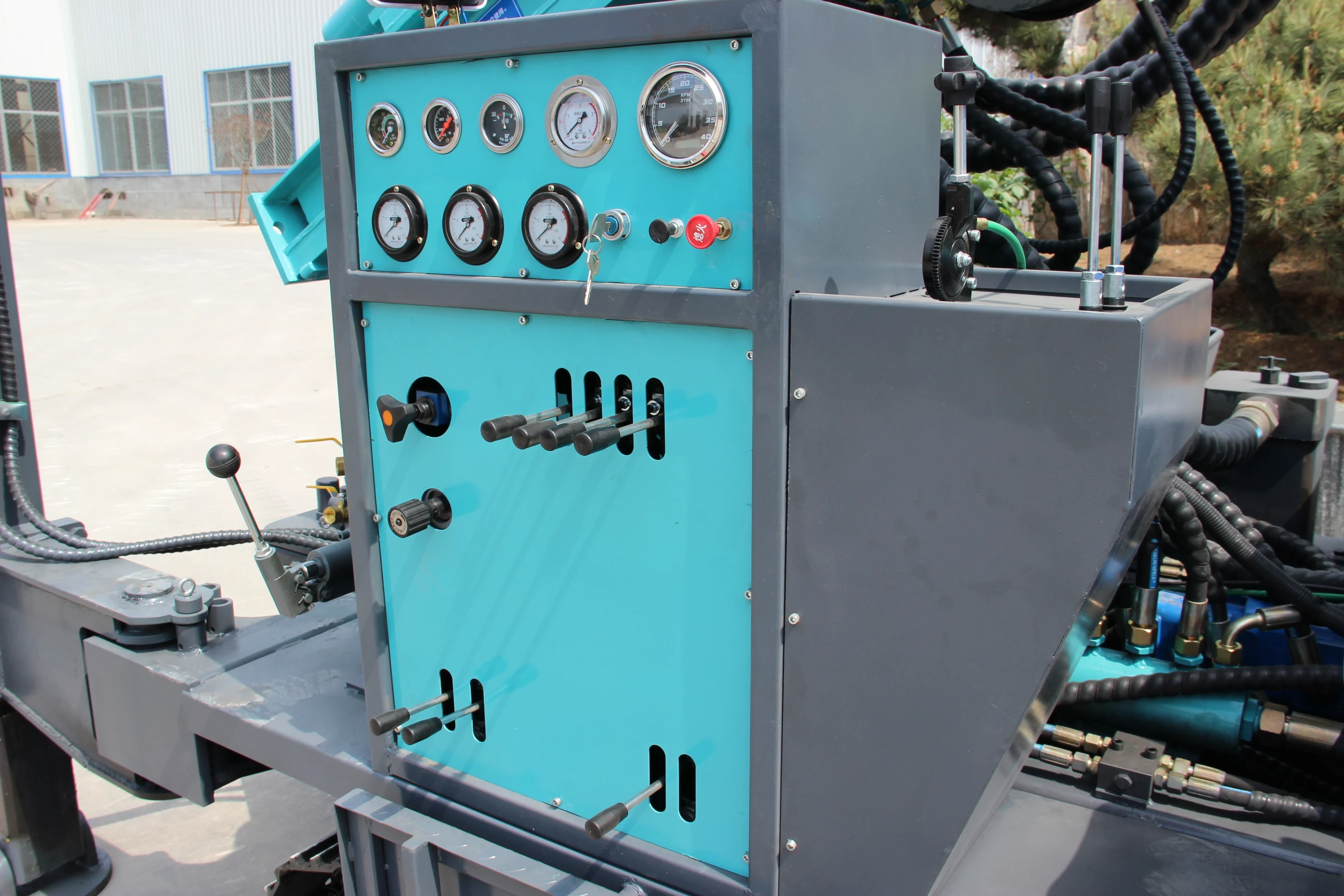 New product explosion of 260m depth easy-operation hydraulic borehole water well drilling rig with lowest price