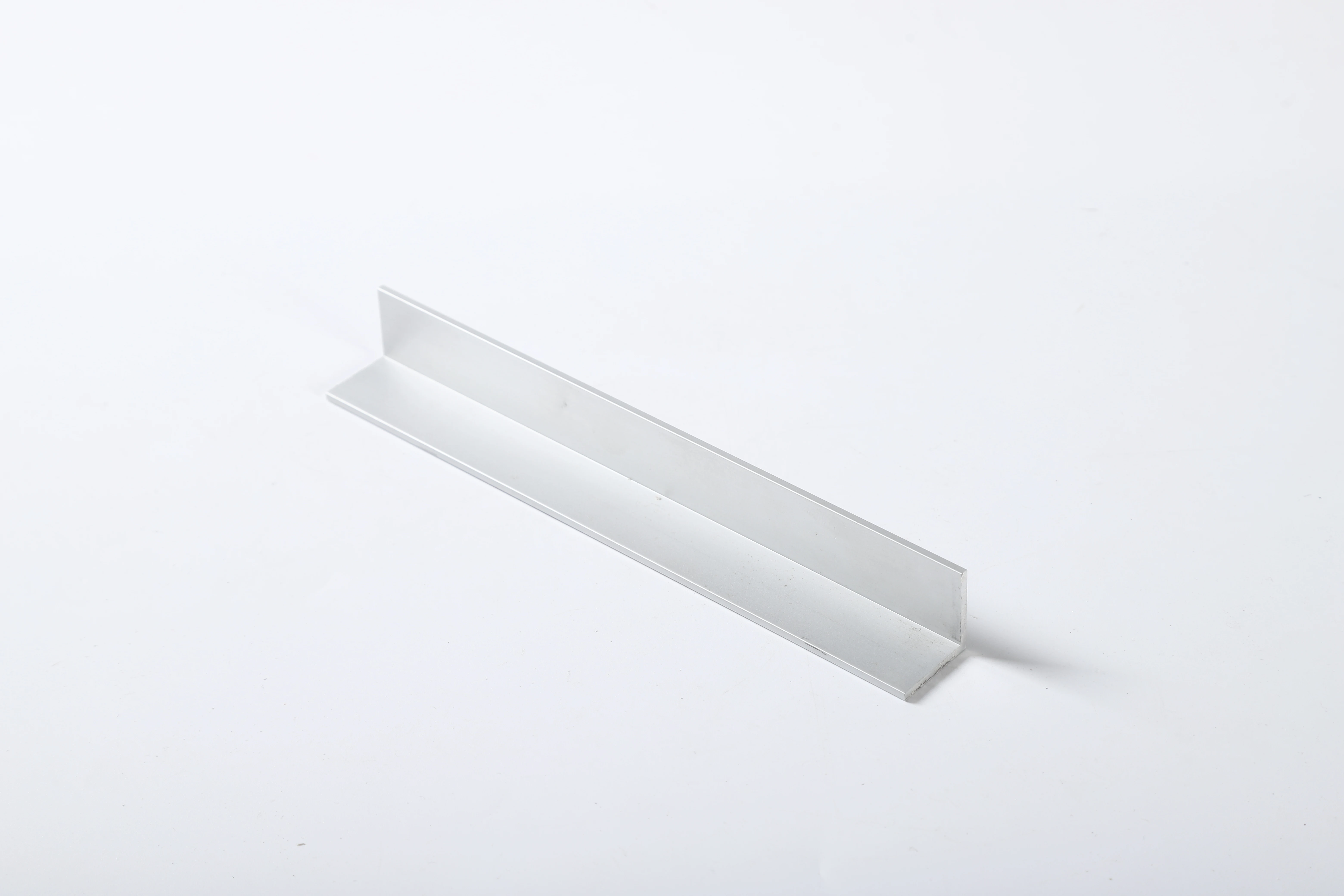 Высококачественный Серебряный анодированный экструдированный пиковый тент с алюминиевыми профилями для палатки