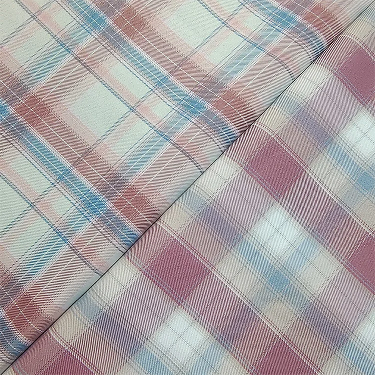 Spot cheap Christmas clothing fabrics Advantage 100% polyester yarn dyed plaid prom apparel fabric