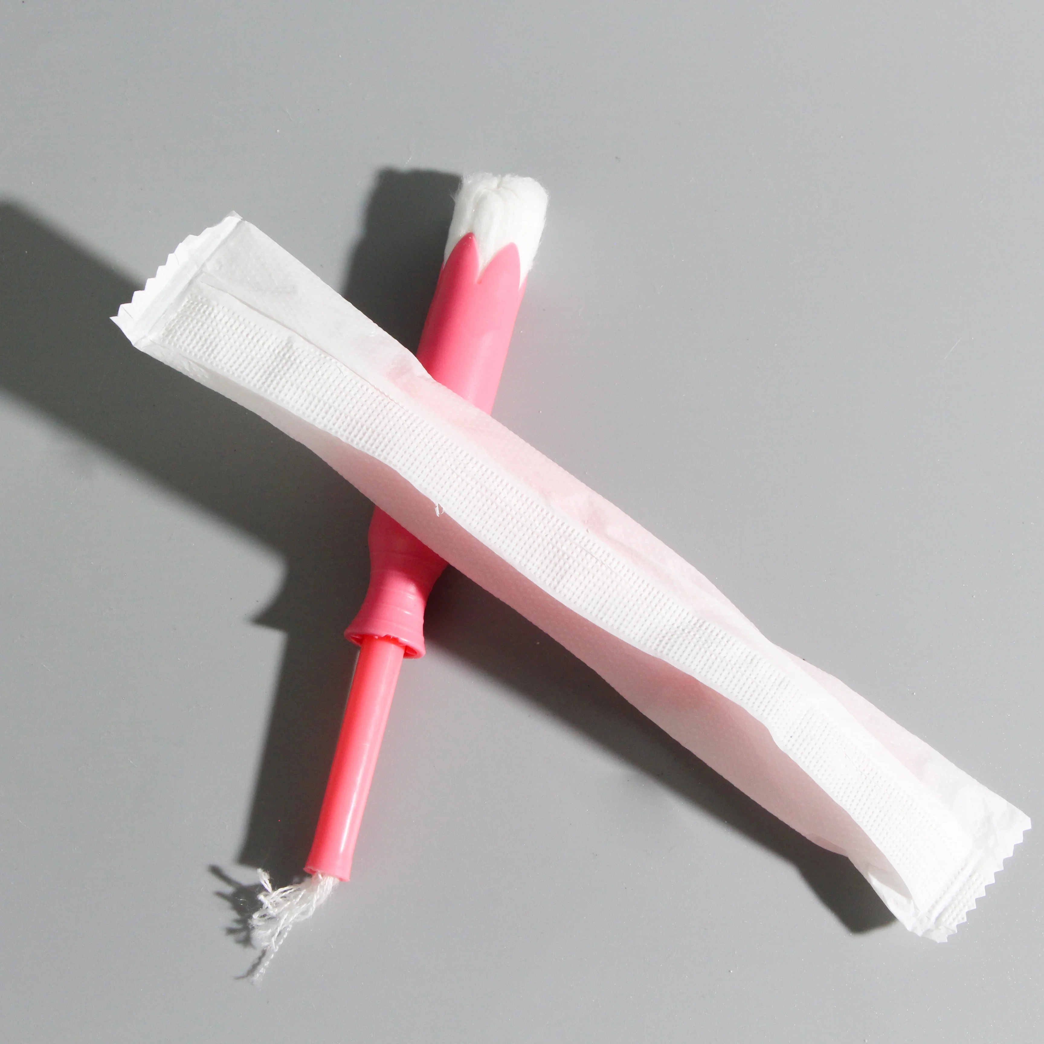 OEM private label wholesale sanitary disposable organic cotton tampons with PLA applicator  for use