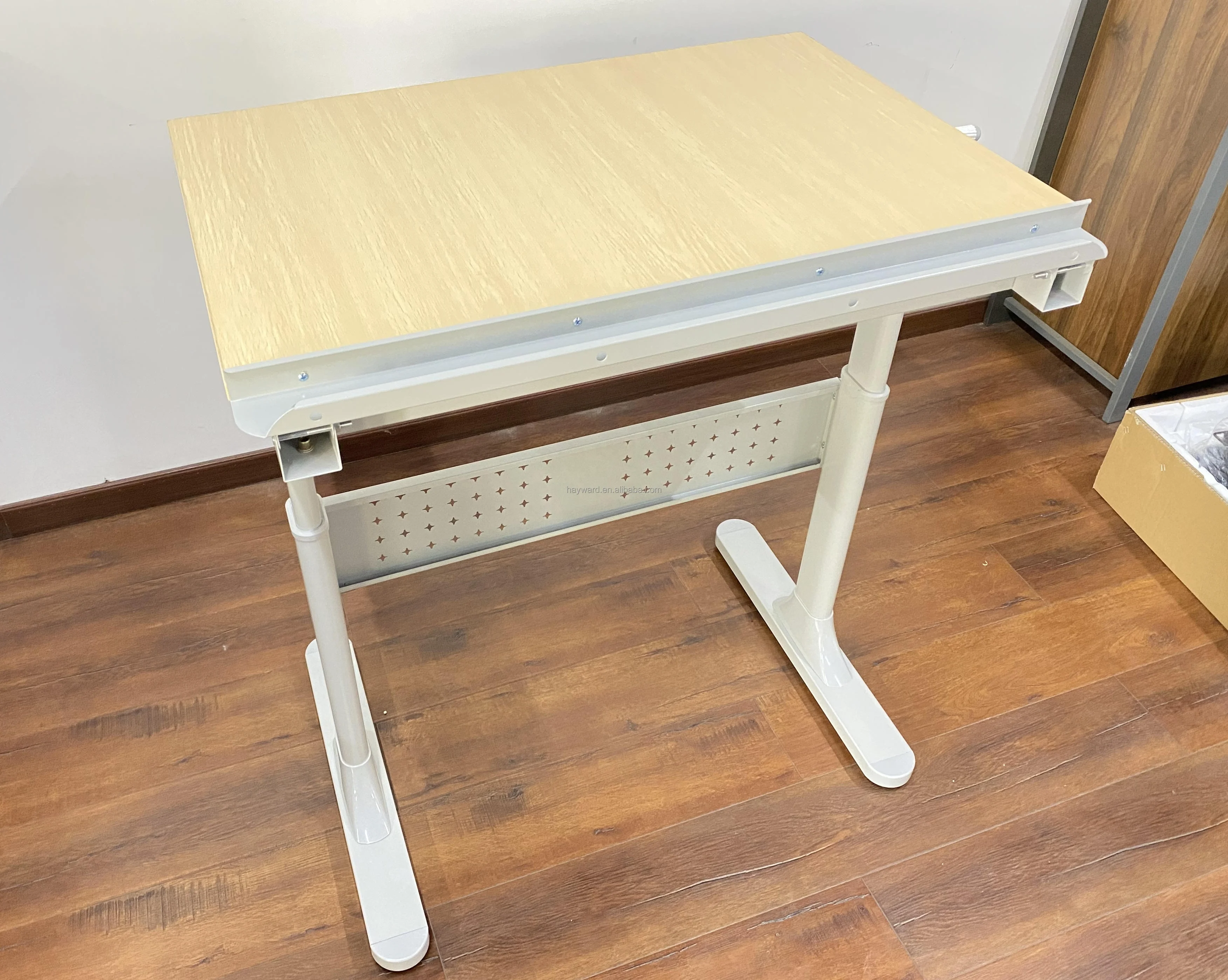Hand Crank Height and Angle Adjustable  Metal and Wood Engineering Architect Drafting Drawing Table for College Students