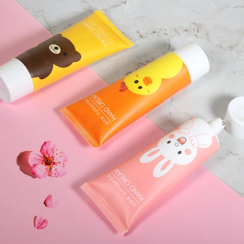 Hand cream student cute girl portable summer moisturizing moisturizing fragrance type summer non-greasy small branch