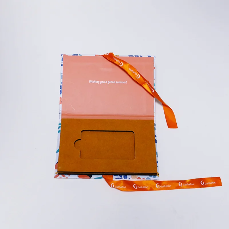 Customized membership card box Instagram style credit card VIP magnetic card box strap is popular in Europe and America