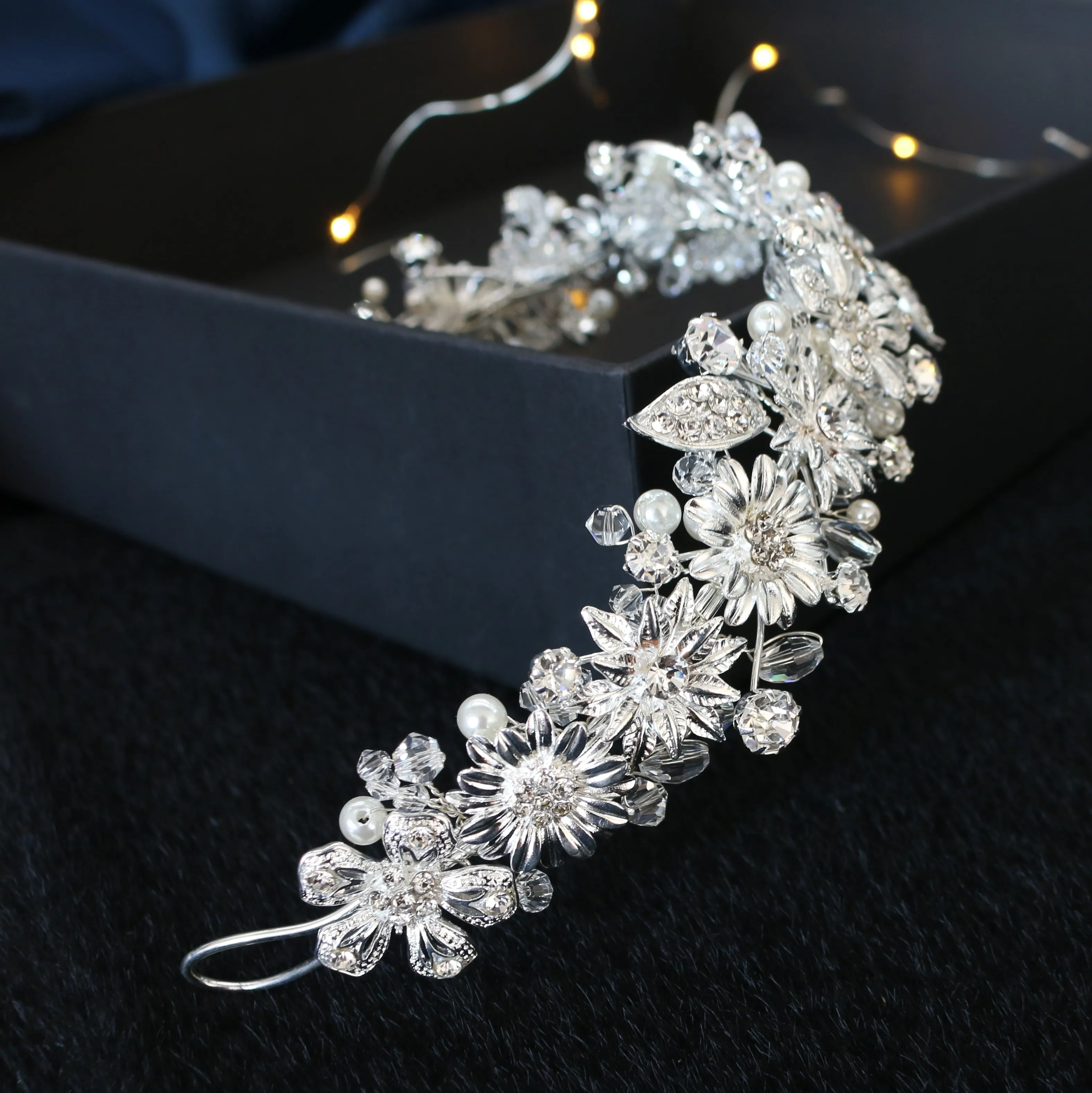 Handmade Sparkling Crystal Rhinestone Wedding Flower Tiara Coroa Headband Bridal Women Hair Accessories