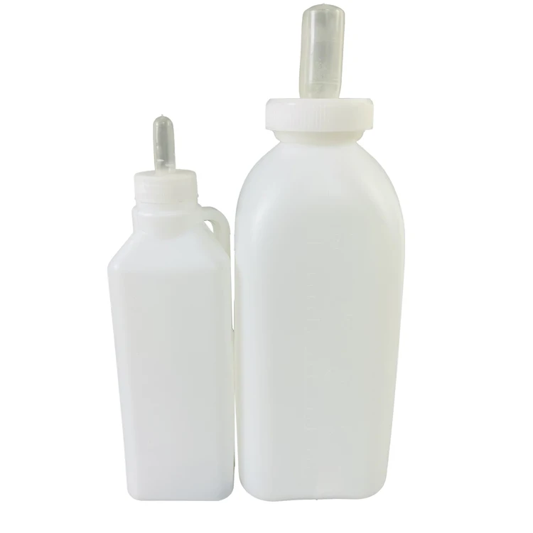Cattle Drinking Equipment 2L Plastic Cattle Milk Bottle With Rubber Nipple for Livestock Cow Goat