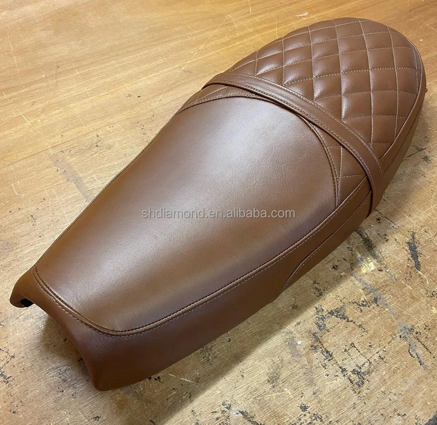 customs triumph bonnie seat Cushion/Triumphbike scramber900/1200XE saddles/old school leather Seat/T120 motorcycle bike  selle