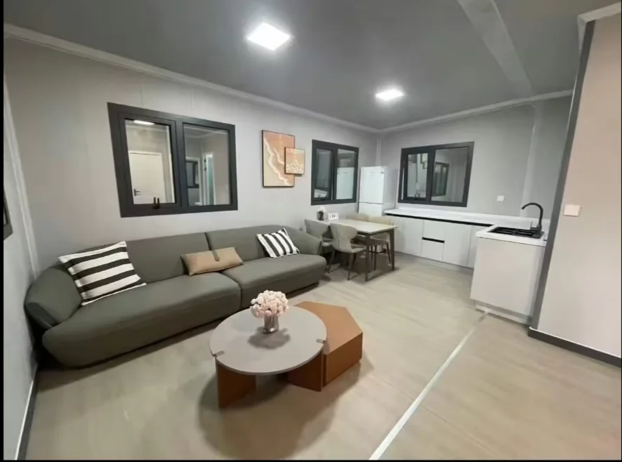 Latest Upgrade Custom 2 Bedroom Prefabricated 20Ft Expandable Container Houses