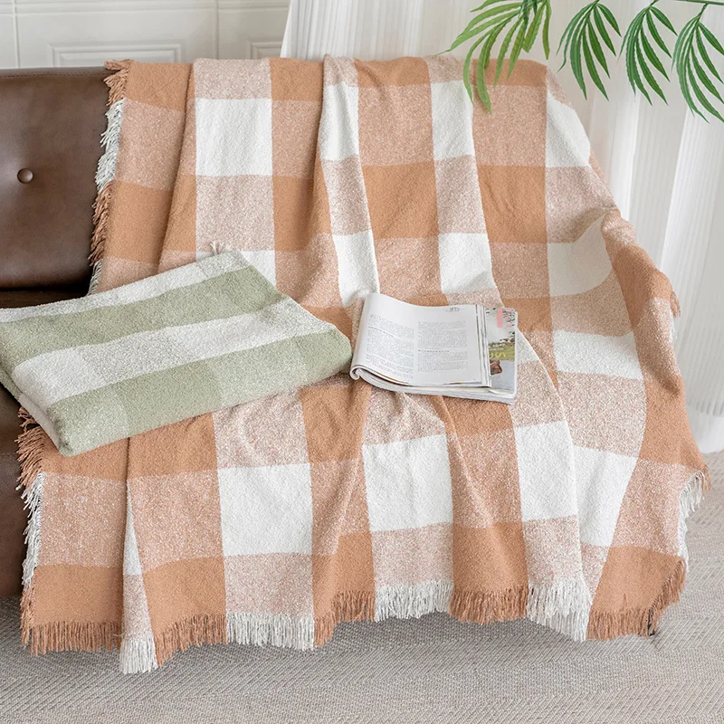Amity Customized Nordic Tassel Plush Blanket Wholesale Soft and Comfortable Acrylic Knitted Blankets
