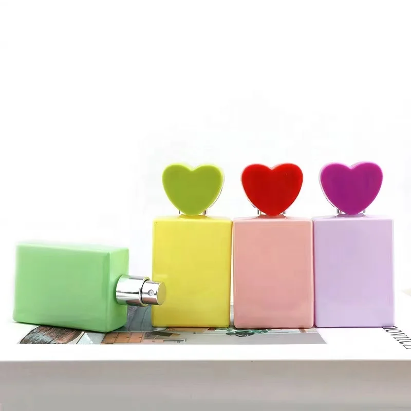 New style cute heart shape cap 30 ml colorful square travel perfume spray bottle