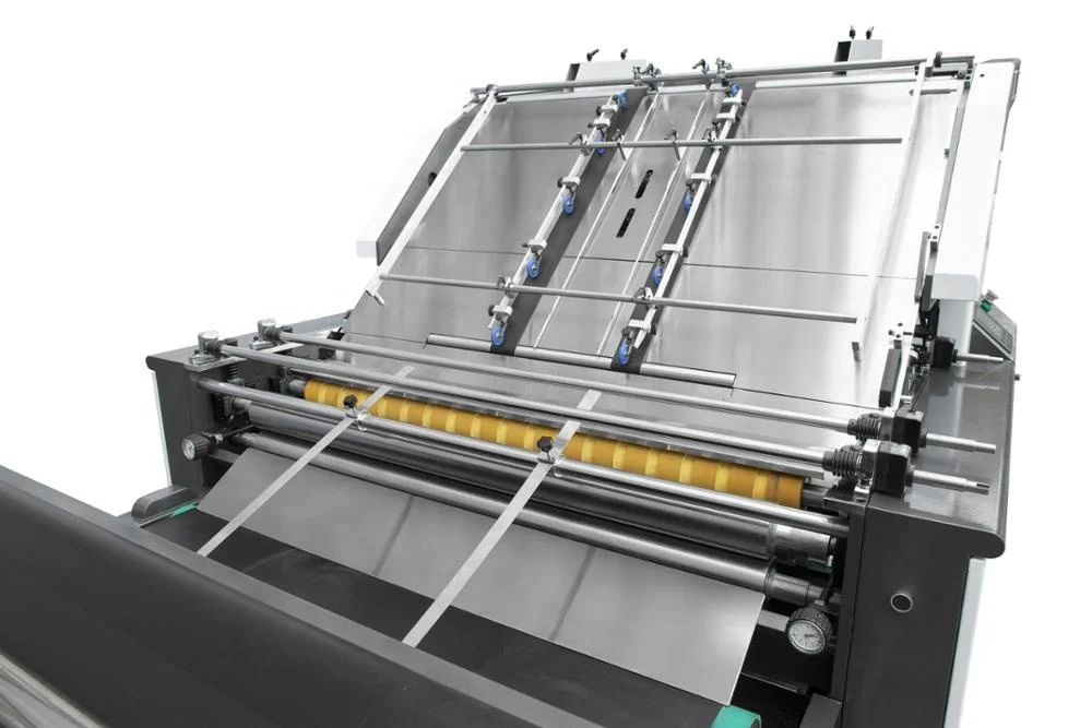 Semi-automatic high feeding table corrugated paper laminating machine with manual feeding sheet
