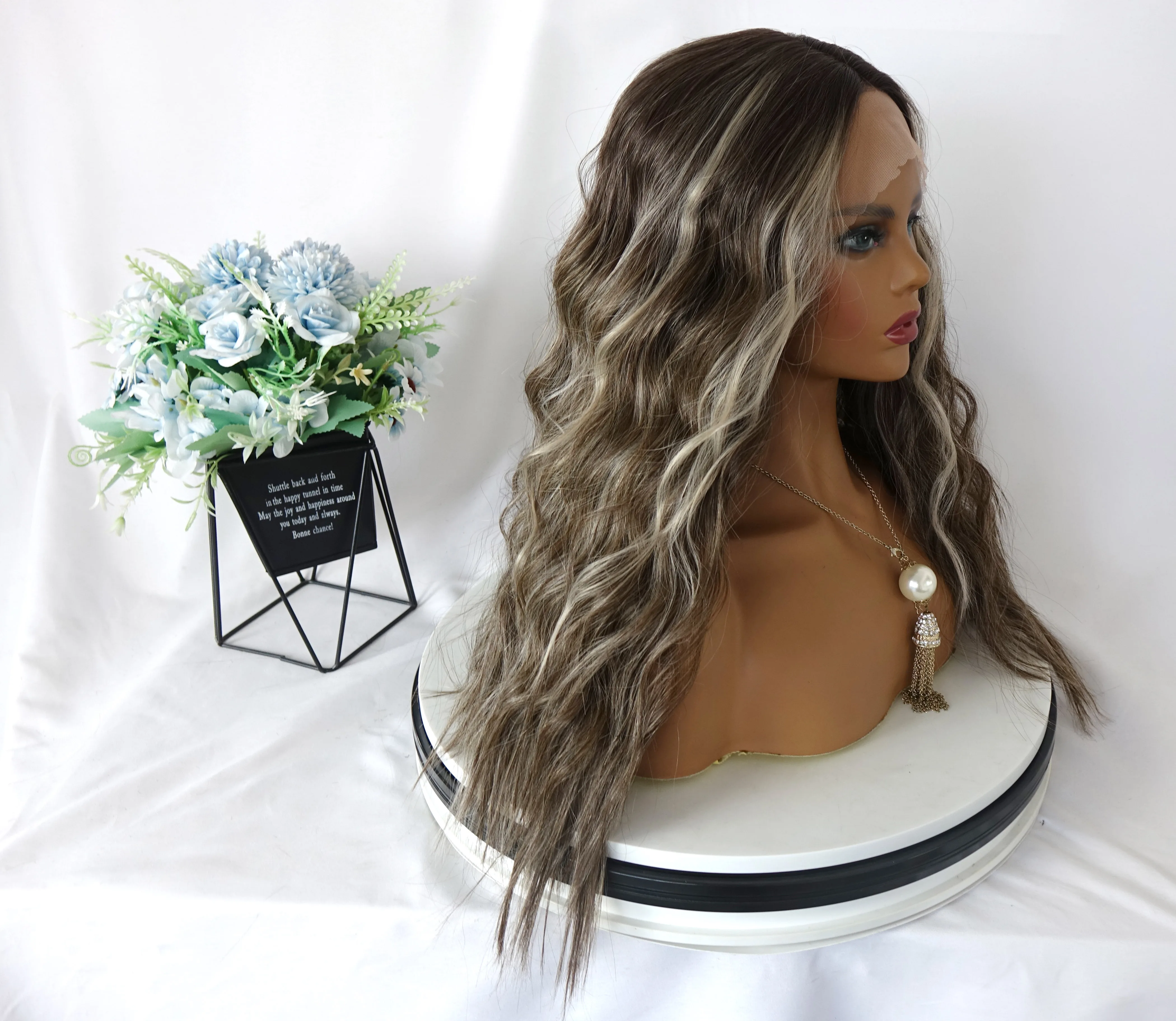 wholesale pre plucked premium long wigs cheap high quality heat resistant synthetic lace front hair wigs