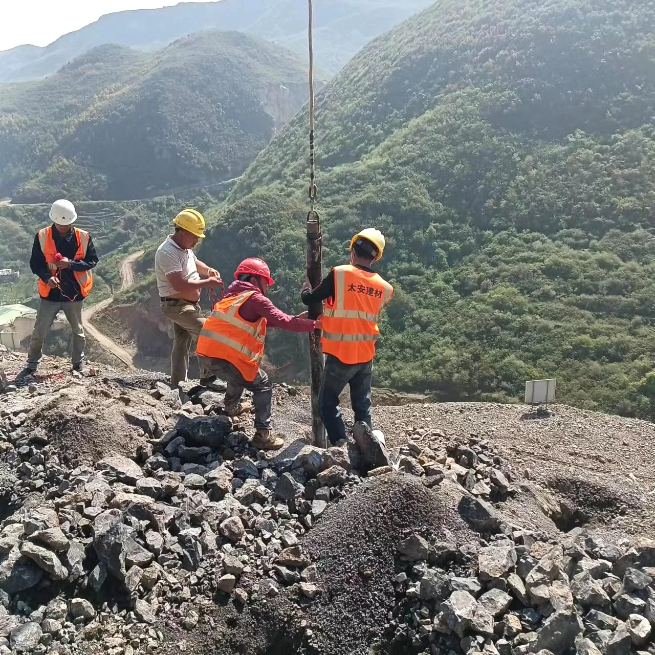 Carbon Dioxide Blasting Equipment Rock splitter Machines