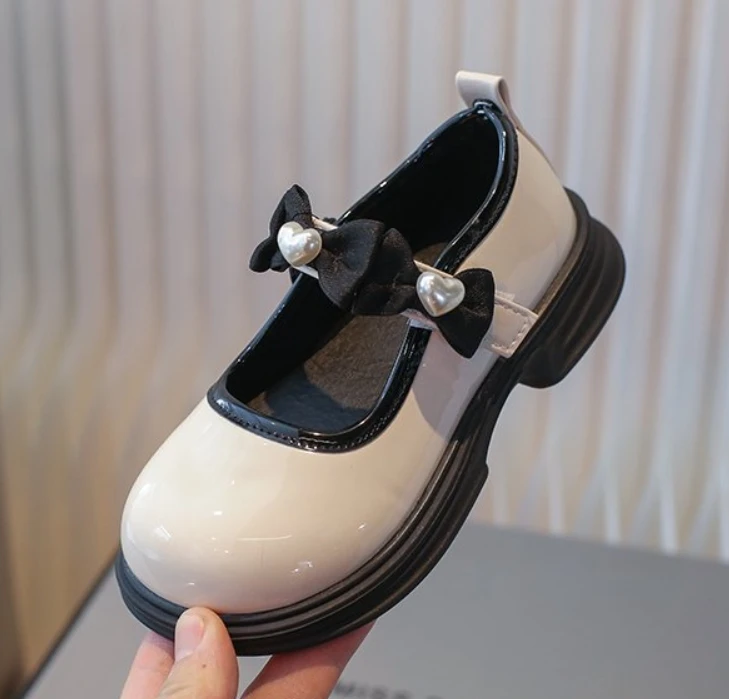 Student Leather Shoes Retro girls shallow mouth Velcro school round head flat girls school shoes for women women school shoes