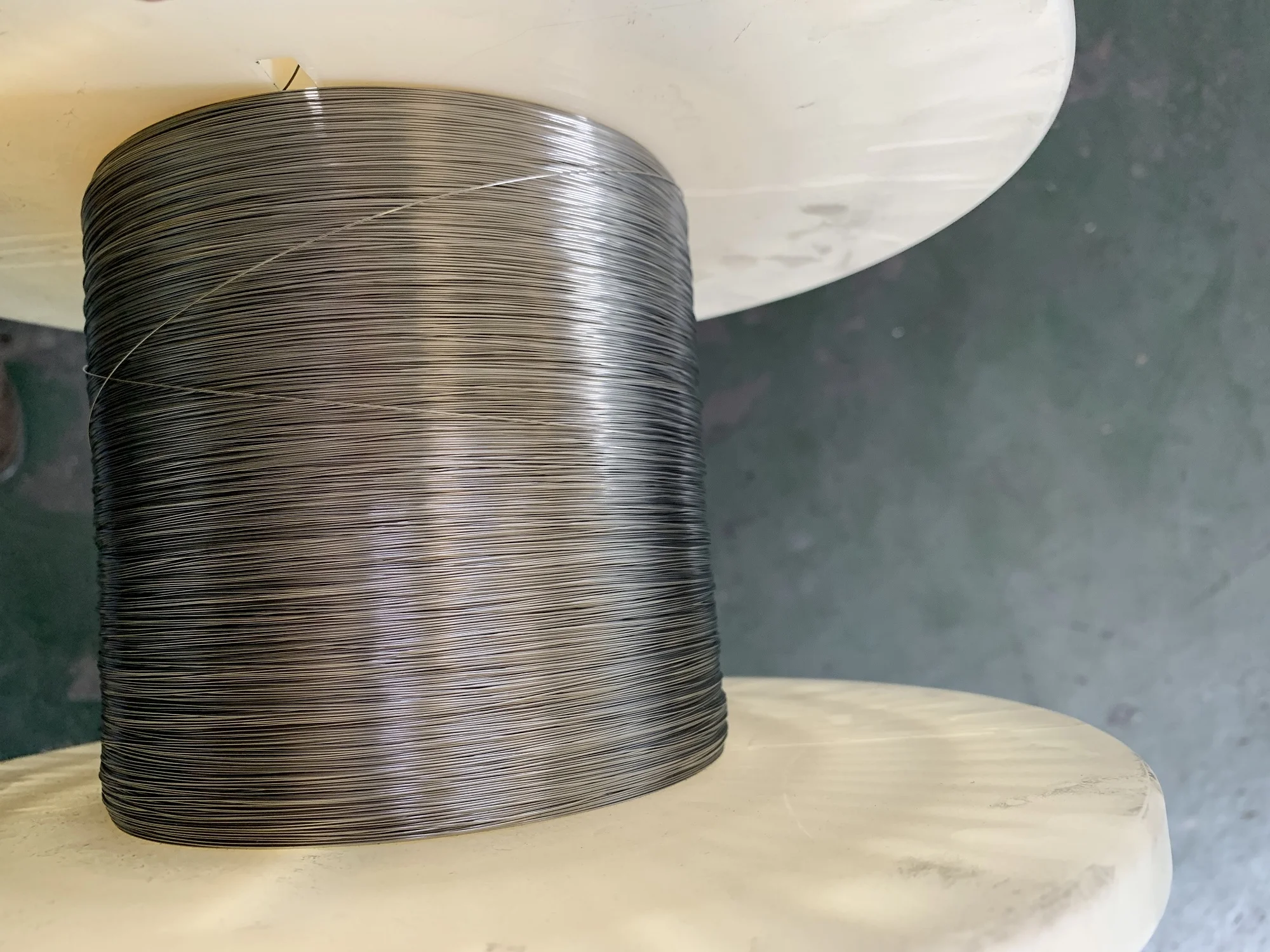 0.1mm SMA titanium nickel alloy wires super elastic nitinol medical wire price