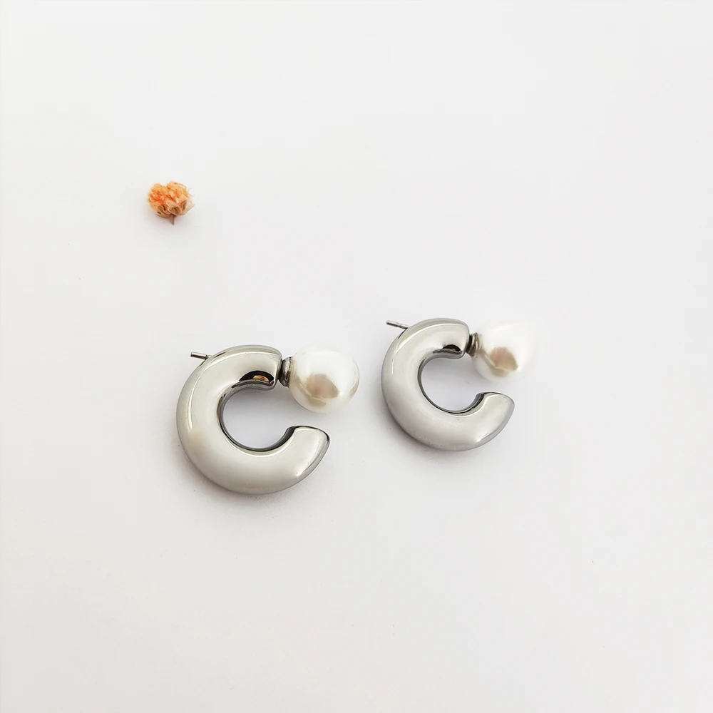 Shell Pearl Hoop Earrings Chunky Earrings Plata 18K Gold Plated Jewelry Silver Pearl Earrings Pearl Jewelry
