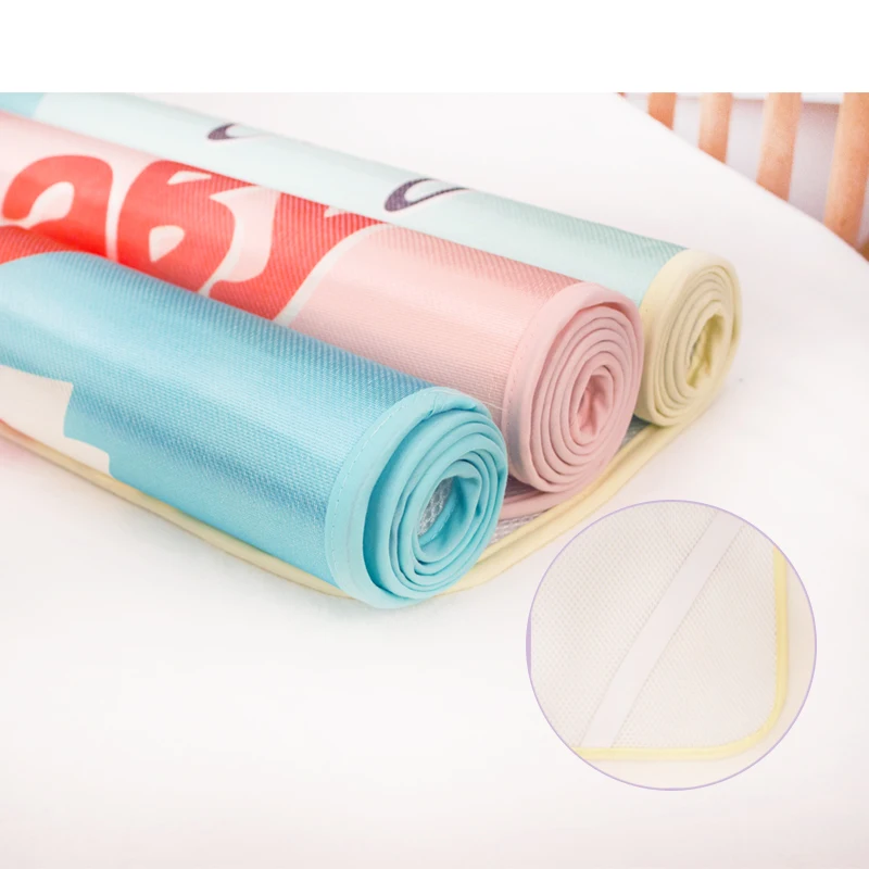 A Grade washable Portable  baby urine mat baby changing  mat for Baby sleeping  bed