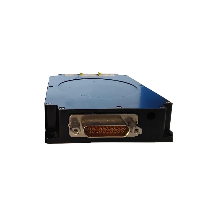 Спутниковое прозрачное навигационное оборудование для передачи авиационной системы мониторинга имеет независимый датчик