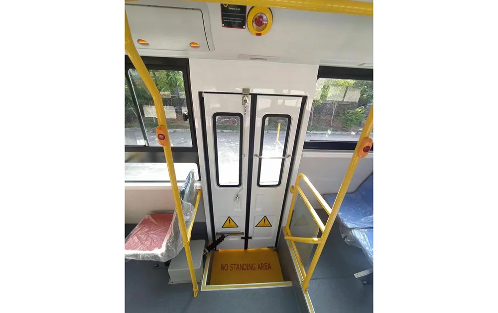 Hot Selling 6.6m 100% Electric Powered City Minibus 90kWh Battery Long Mileage Range 16 Seats Available on Sale