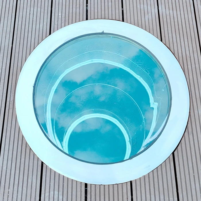 Flat light  tubular skylight  for square and park daylighting