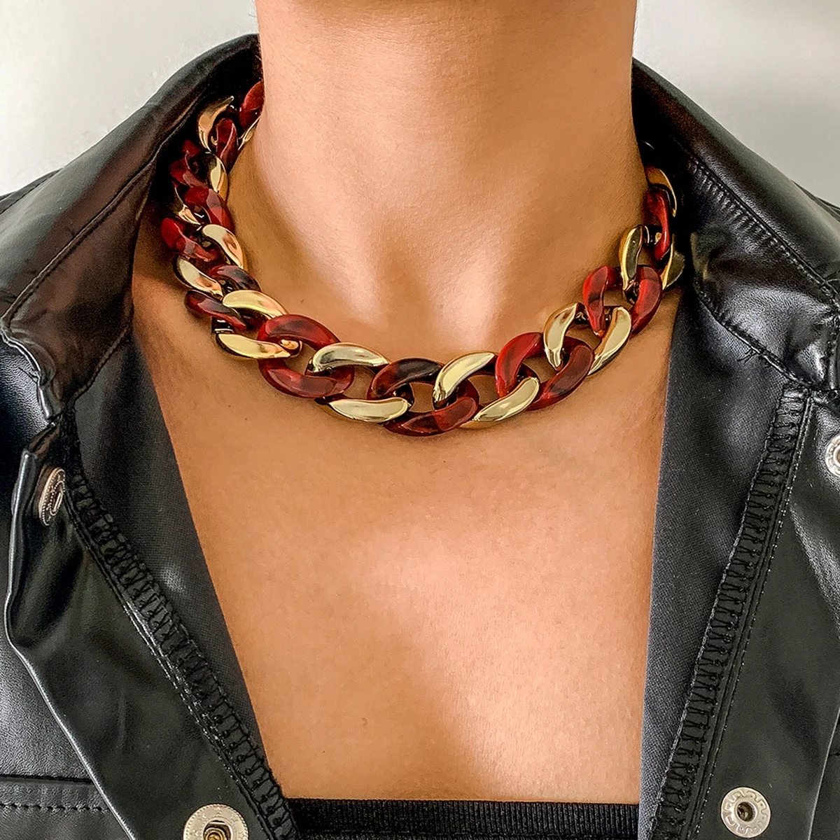 VEROMCA American Punk Hollow out Chain Necklace Female Hip Hop Metal Aluminum Chain Acrylic Necklace