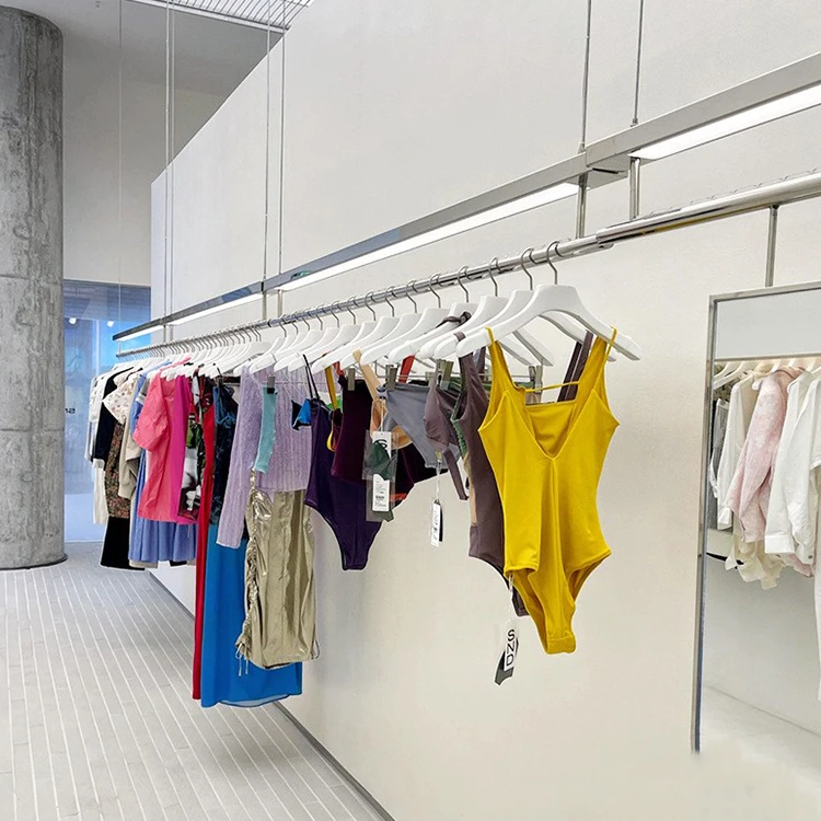 Retail Shop Furniture Wall Mounted Display Stand Apparel Clothes Store Gold Ceiling Clothing Rack for Clothing