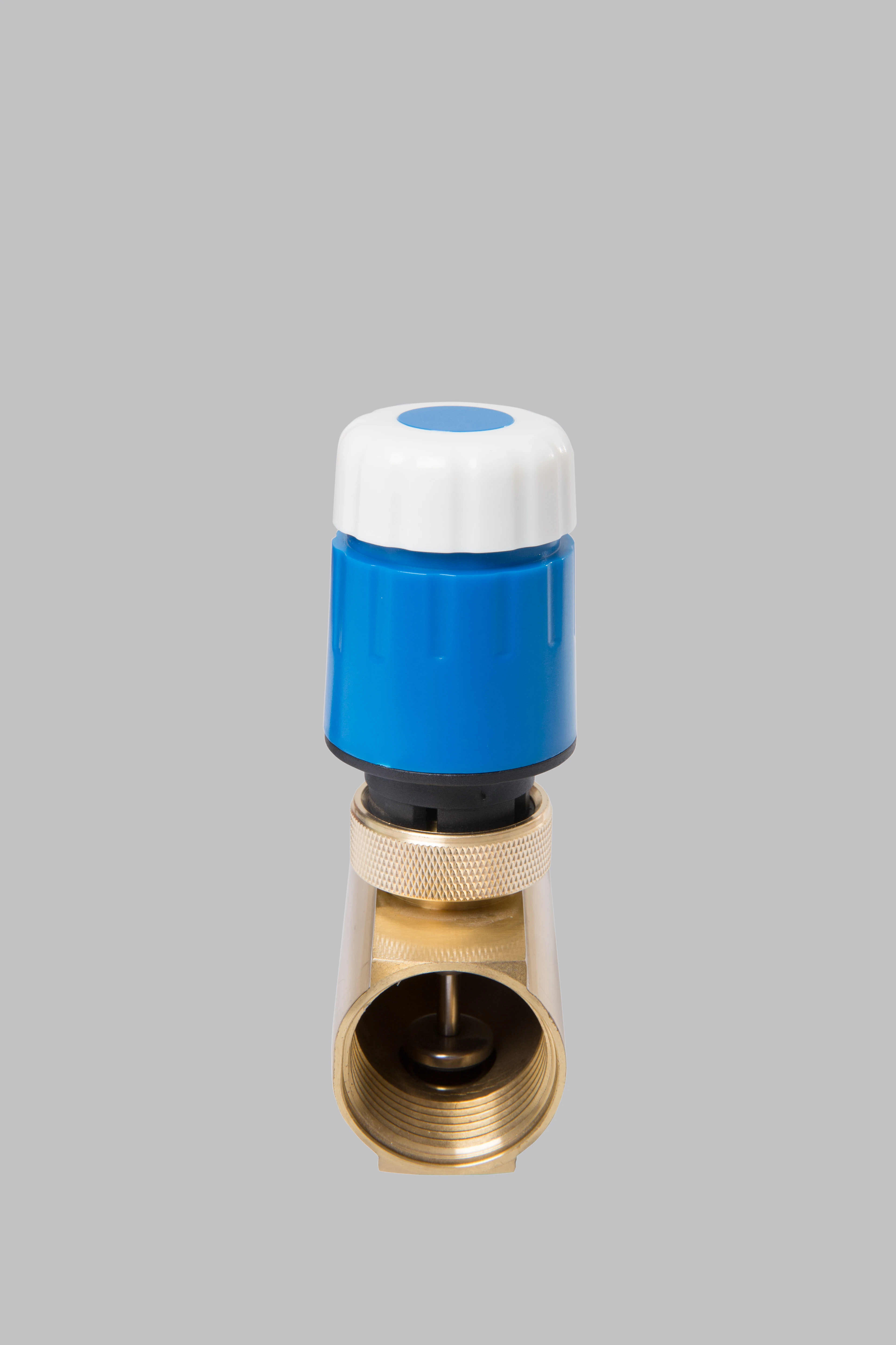 Thermal Actuator for Manifold Floor Heating System Normally Closed