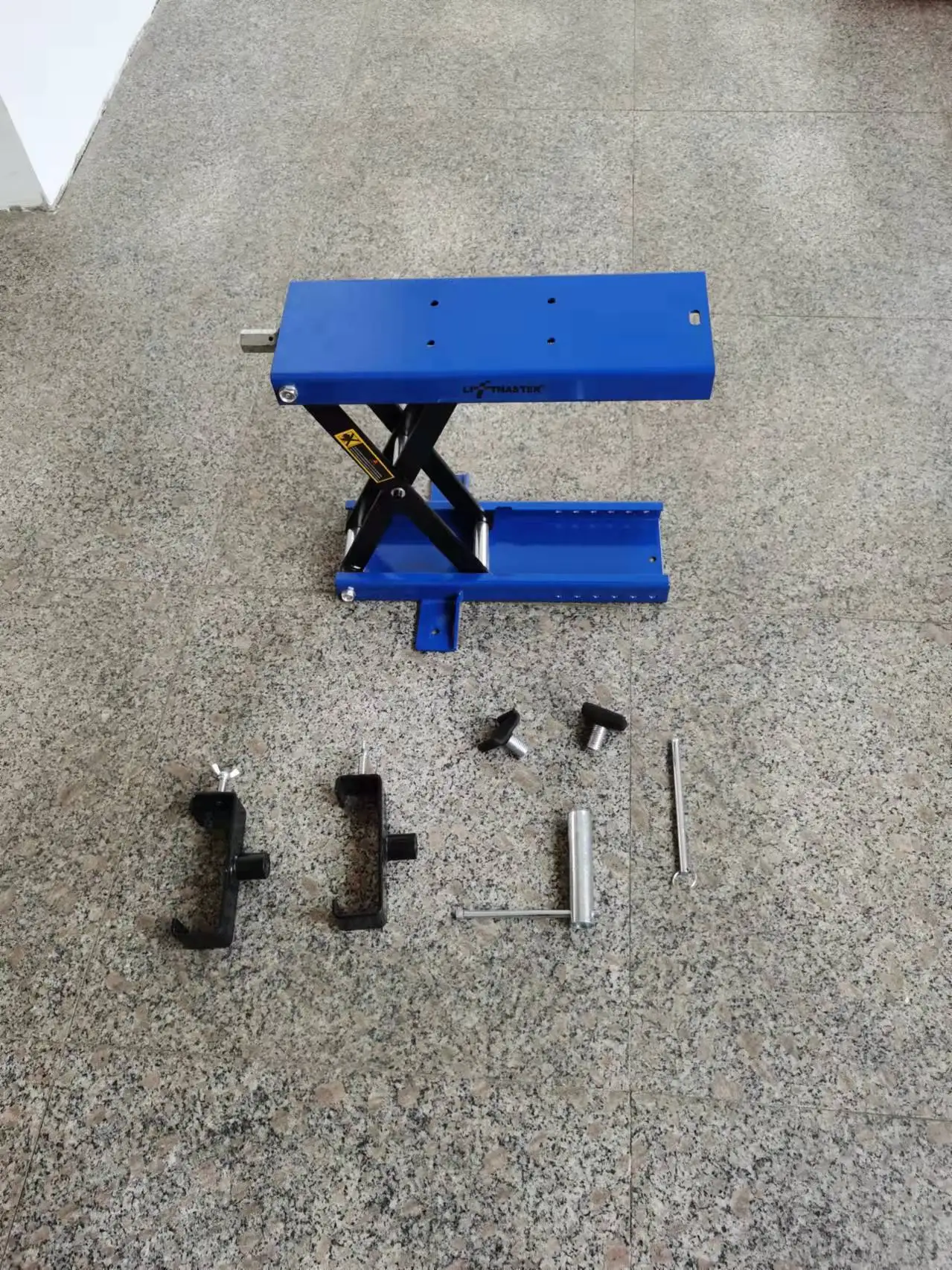 Handy Universal lift table motorcycle jack stand Motorcycle jack scissor lift