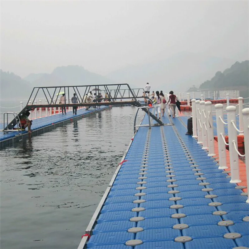 Customized color hdpe Simple assembly floating pontoon plastic Free accessories floating dock
