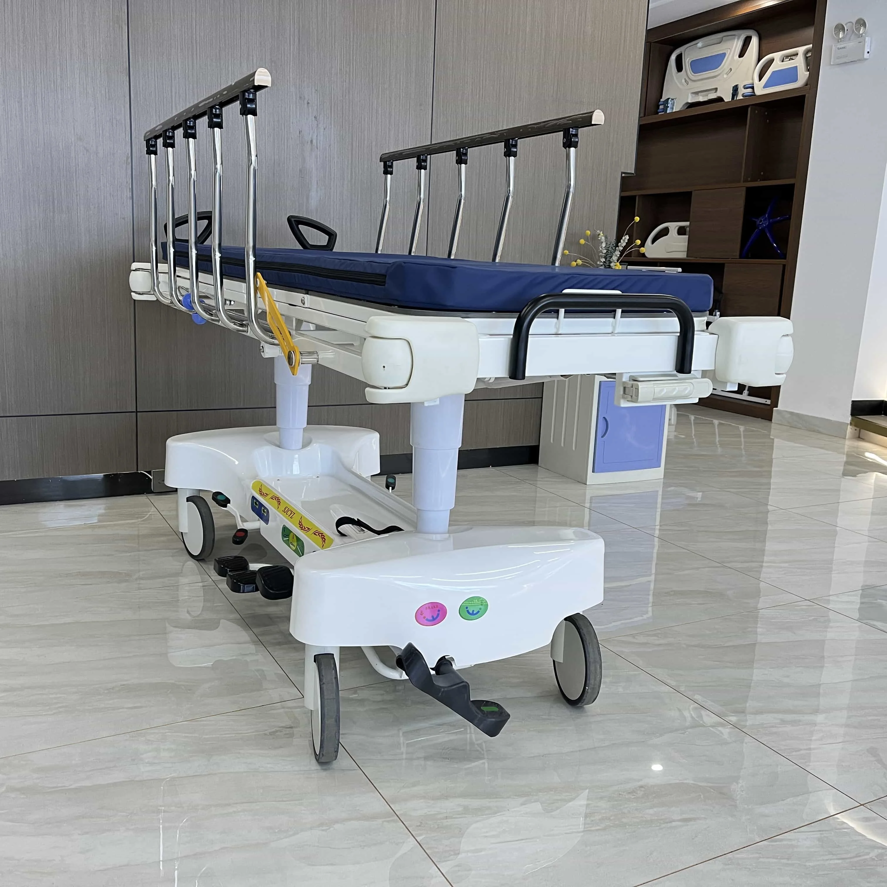 Luxurious height adjustable hospital medical hydraulic emergency 2 layers transfer patient stretcher trolley bed