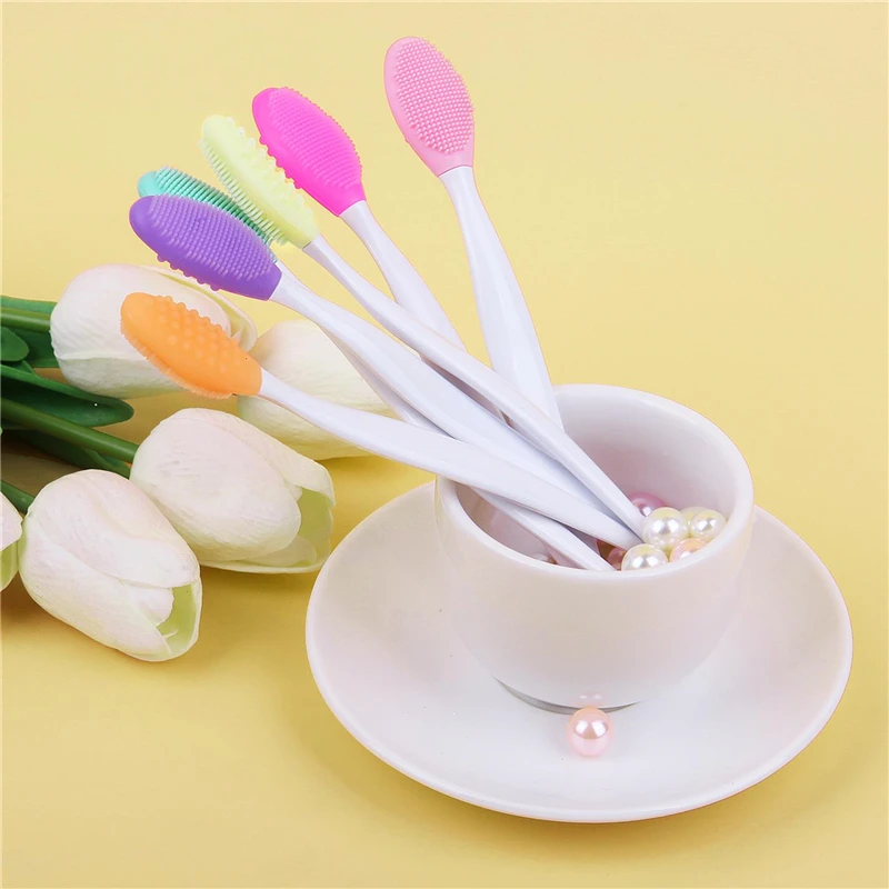 Silicone Lip Scrub Exfolitor Facial Kit for Women Nose Brush