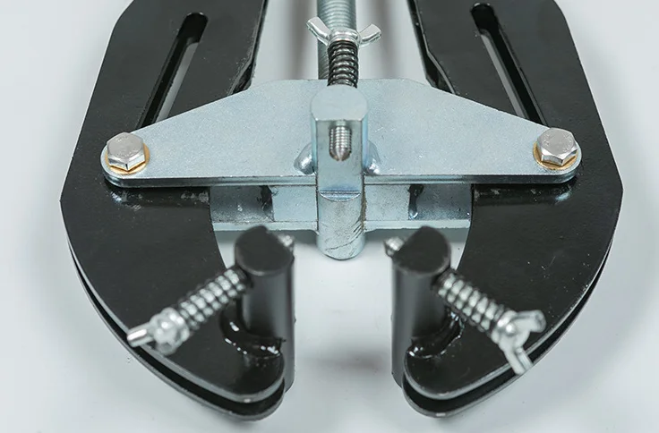 E-Work Pipe Welding Clamps with clamping range 25-65mm Pipe Alignment Clamps with manual and portable for pipe pair