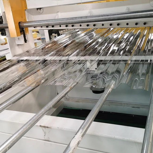 Trapezoidal Corrugated Polycarbonate Daylighting Panels Roofing Transparent Tile for Greenhouse