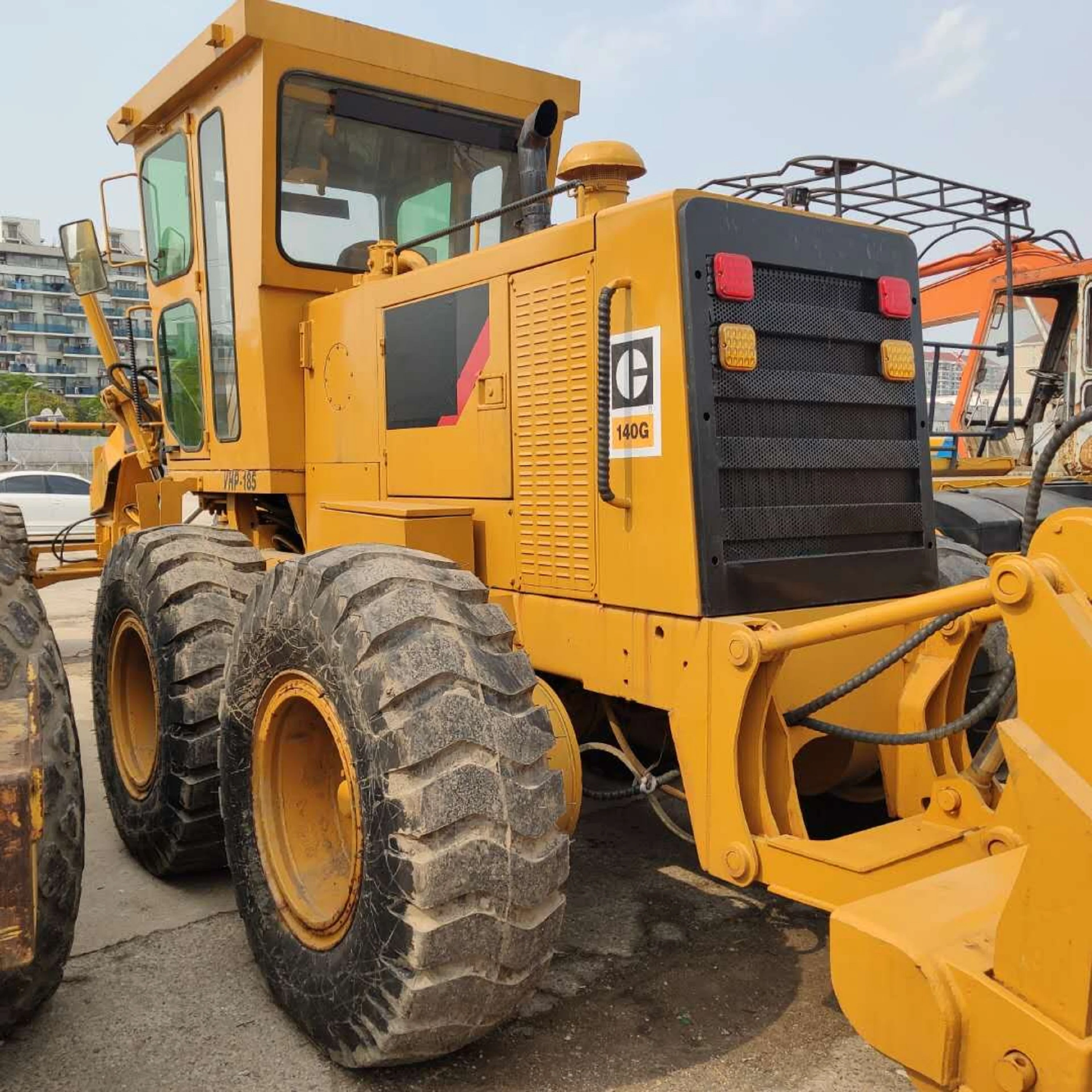 Автогрейдер Cat 120 г сделано в Японии продается Шанхае хорошем состоянии использования